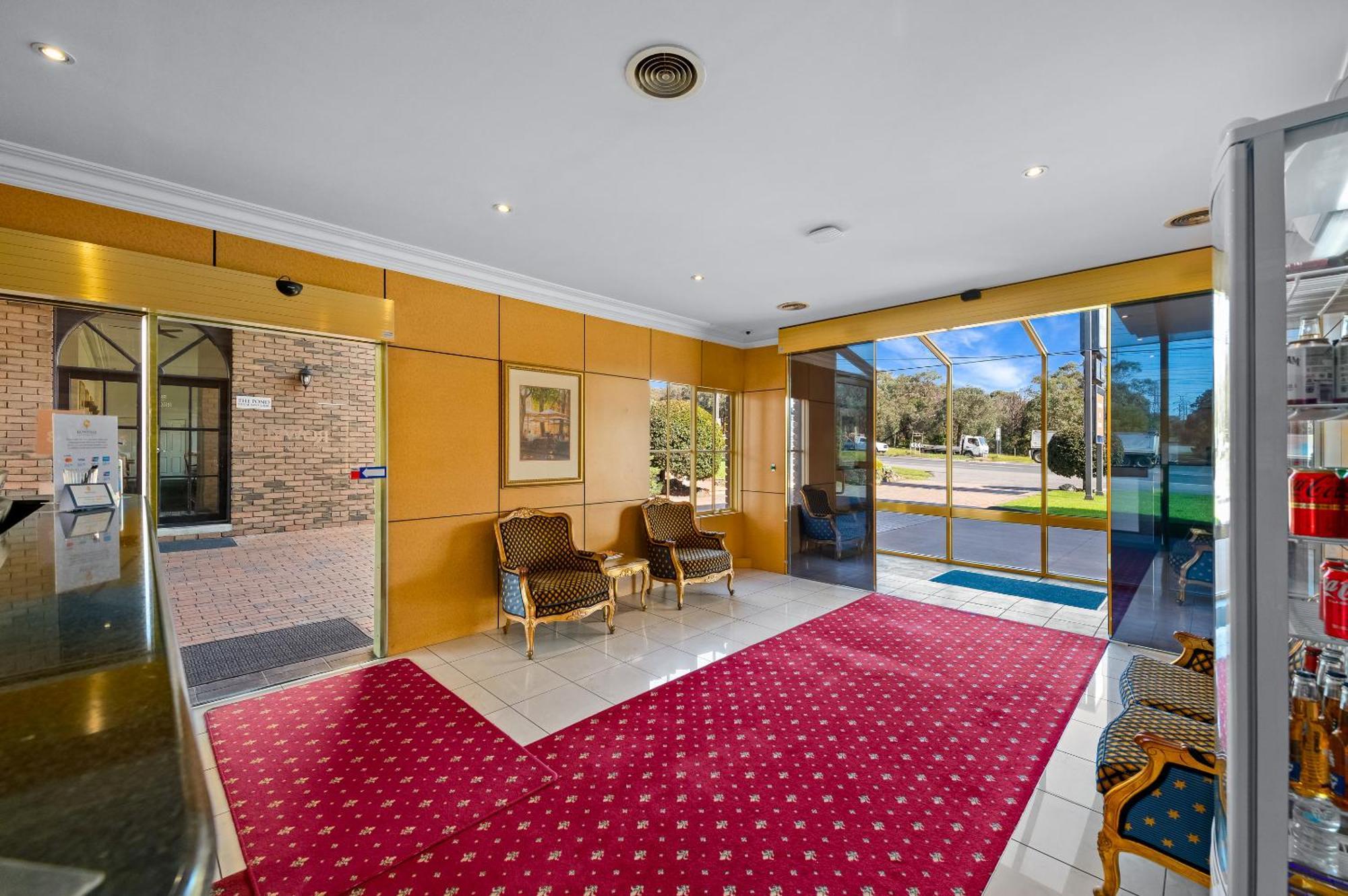Rowville International Hotel Eksteriør billede