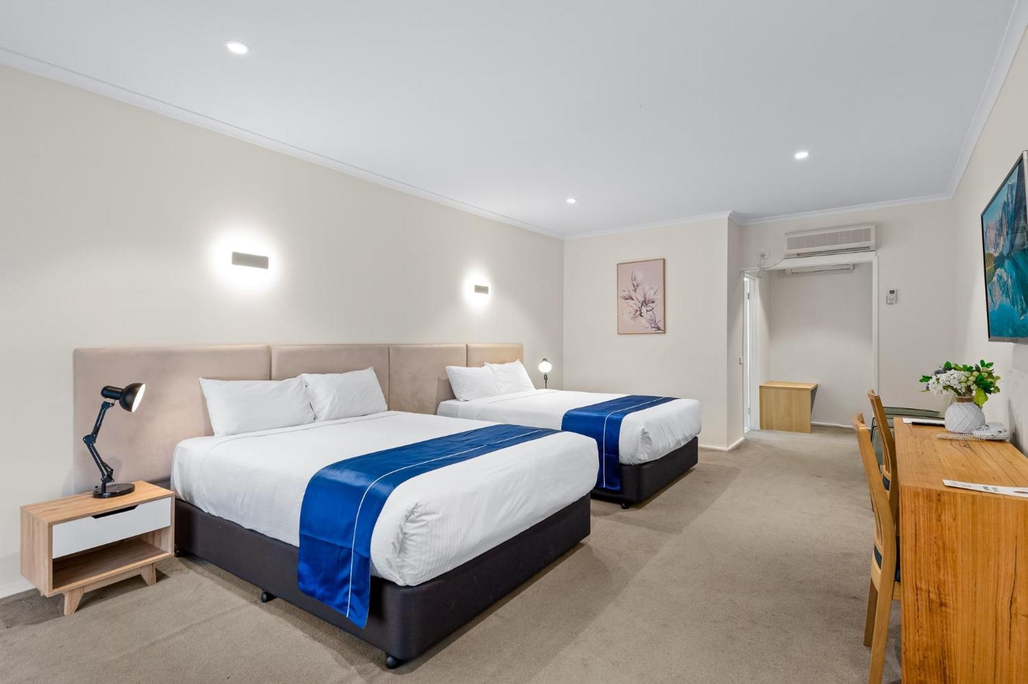 Rowville International Hotel Eksteriør billede