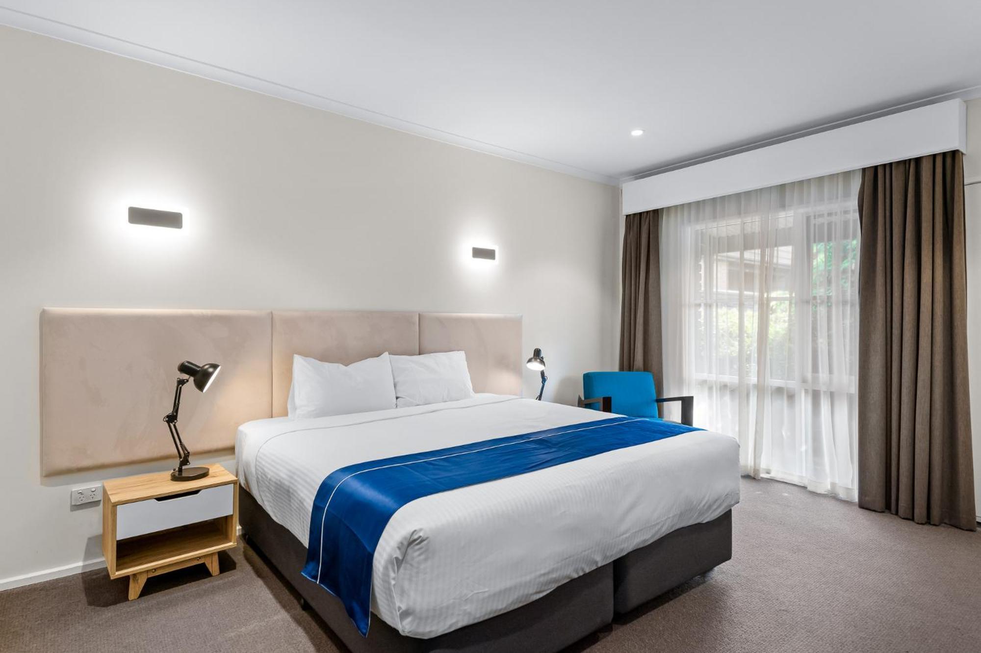 Rowville International Hotel Eksteriør billede