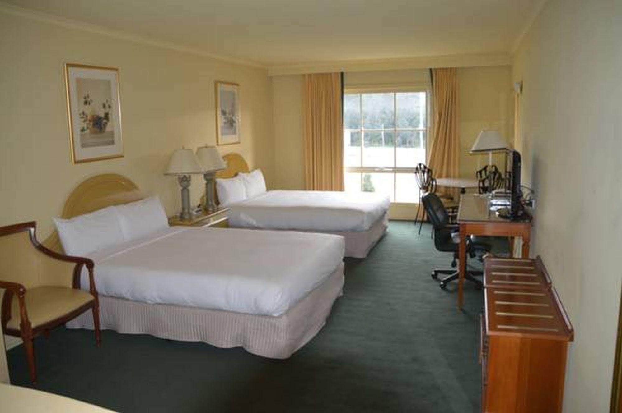 Rowville International Hotel Eksteriør billede