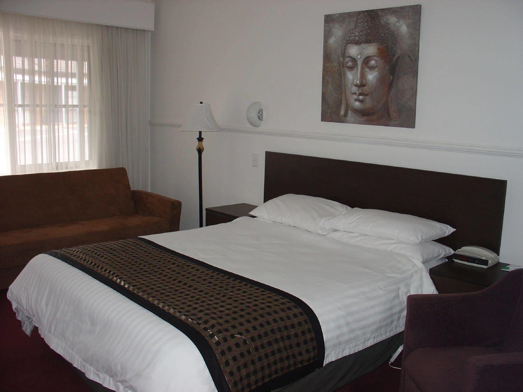 Rowville International Hotel Eksteriør billede