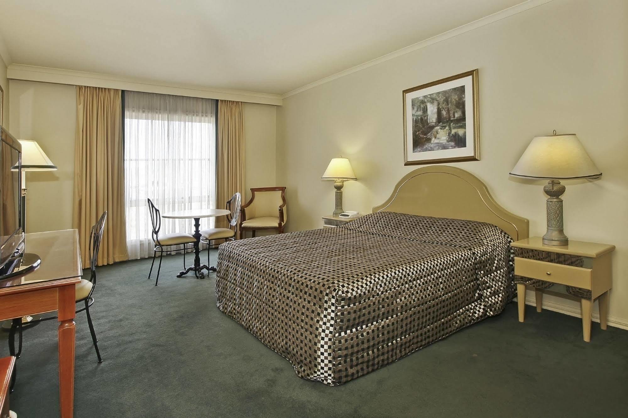 Rowville International Hotel Eksteriør billede
