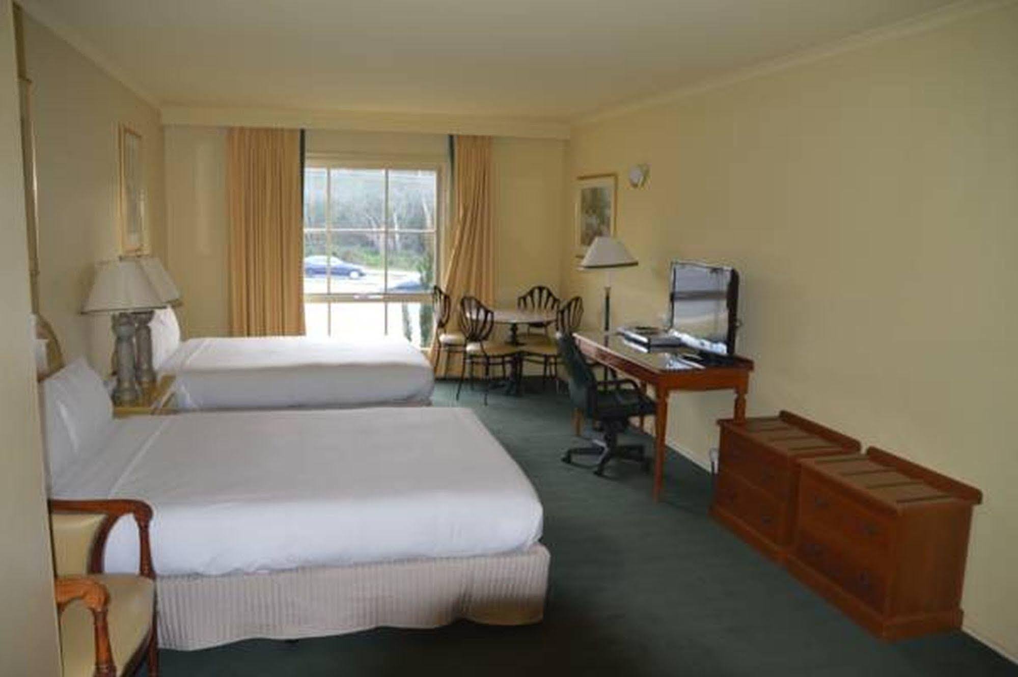 Rowville International Hotel Eksteriør billede